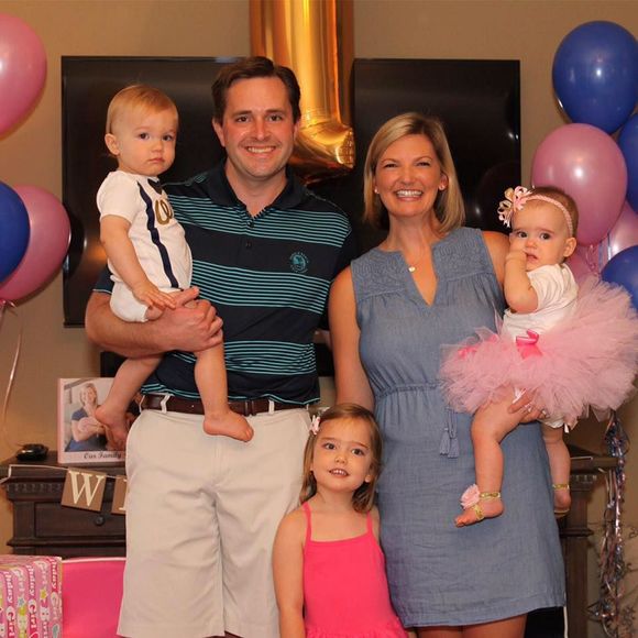 Meet your Posher, Stephanie - Picture 1 of 1